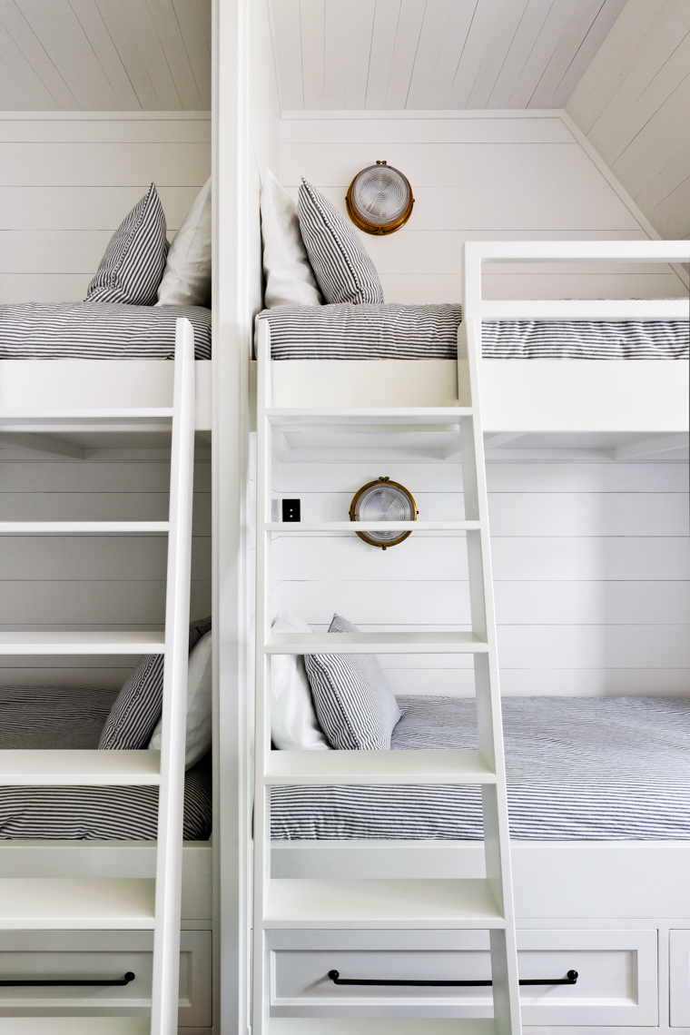 Bunks_Vignette_ShotB